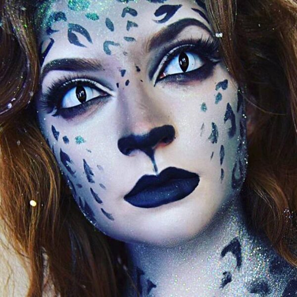 WHITE CAT EYES