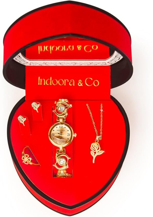 ESTUCHE DE REGALO INCLUE RELOJ COLLAR ARETES Y ANILLO