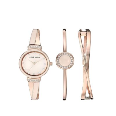RELOJ ANNE KLEIN A JUEGO CON PULSERAS